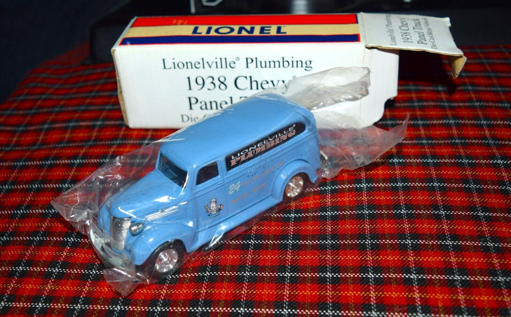 Vtg Ertl Collectibles 1938 Chevy Panel Truck, Lionelville Plumbing Lionel In Box